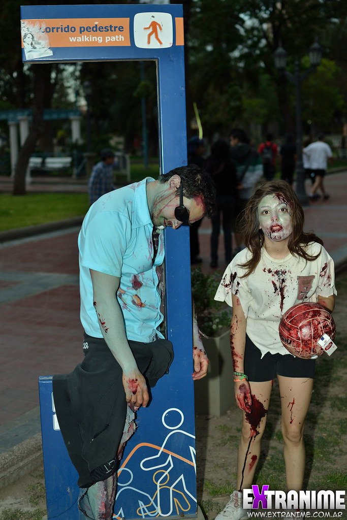 ehh las fotitos del zombie walk !!! 8095500265_e4a490fc35_b