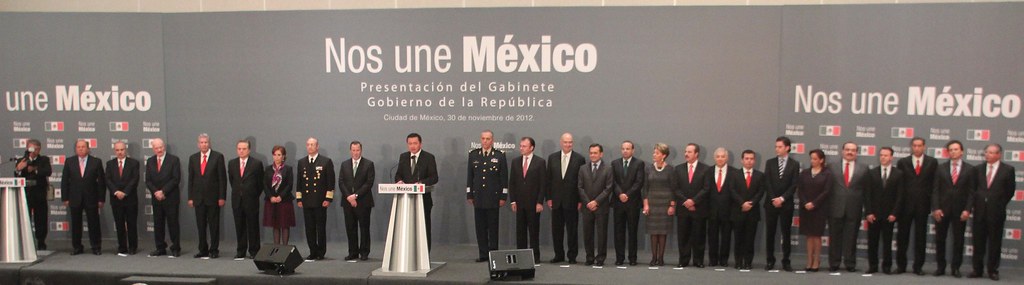 Fuertes disturbios en las protestas contra Peña Nieto frente al Congreso de México 8234279658_a60c91c0b3_b