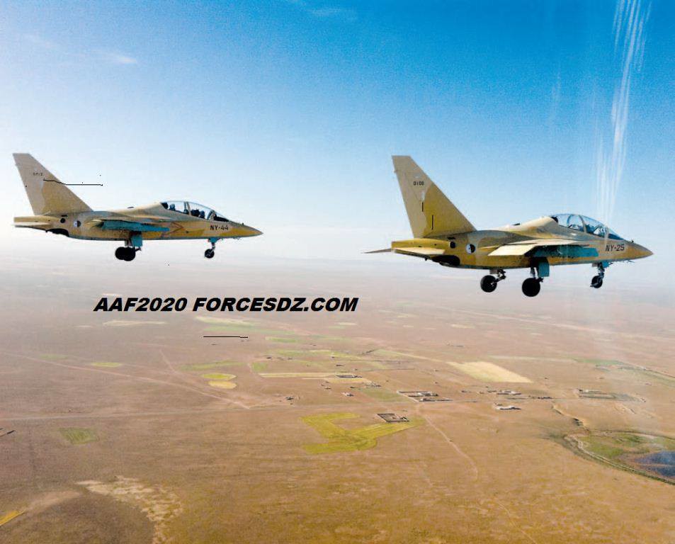 الياك YAK-130 في سماء الجزائر - صفحة 8 29637603071_6c32bd25ef_b