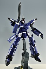 [Jouet] Yamato 1/60 Perfect Transformer VF-19F Emerald Force Regular Model Style 7964733278_4bce845c54_m