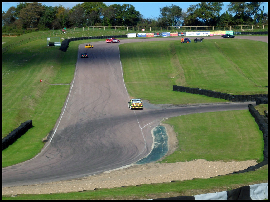 Lydden Hill Track Day 29th September Photographs - Page 2 8044630253_304f48d7c6_b