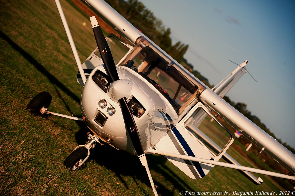 Aérodrome de La Réole LFDR 8082192359_77f9b591be_b