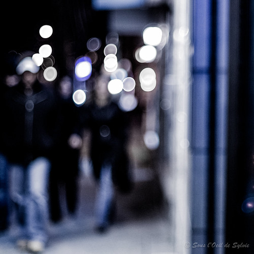 Les Inconnus dans la Nuit  (Série les Bleus)  Explore  19 nov. # 117