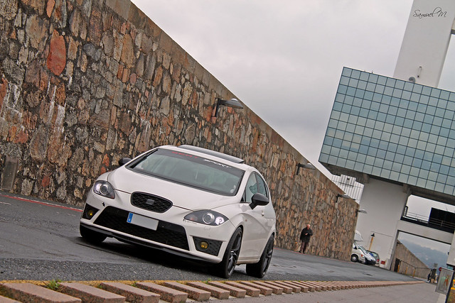 Mi hilo de fotos de coches - Página 3 8252515662_a52913e2e4_z