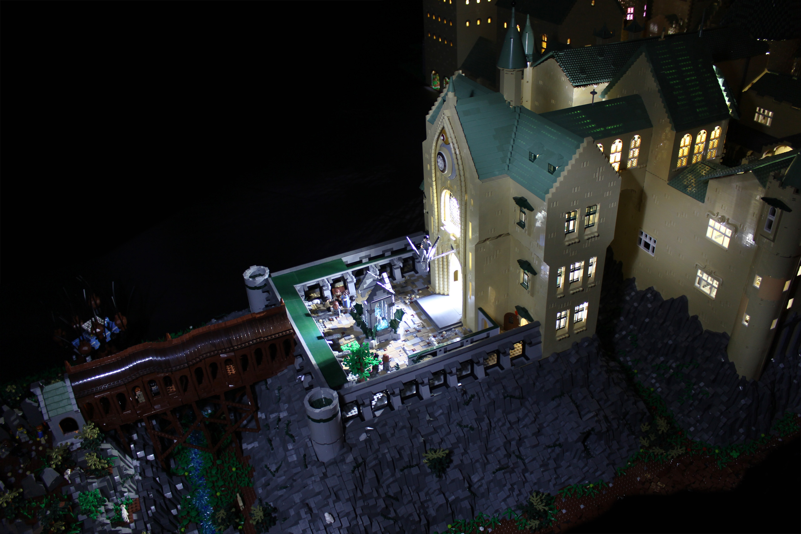 Replica de Hogwarts en LEGO 8509749300_f3d6d9b5b1_o