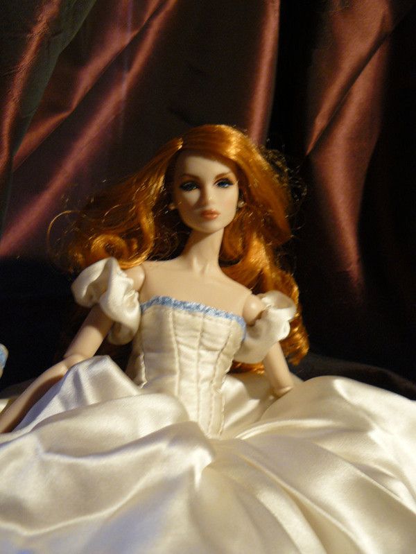 FASHION ROYALTY Elyse Jolie 2019. Jason Wu doll relookée OOAK