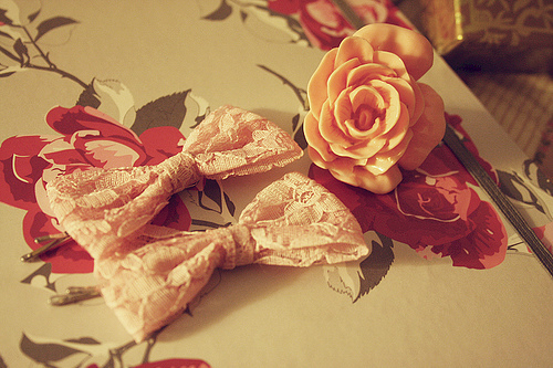 كولكيشن خيال  Bows-cute-floral-flower-pink-vintage-Favim.com-76029