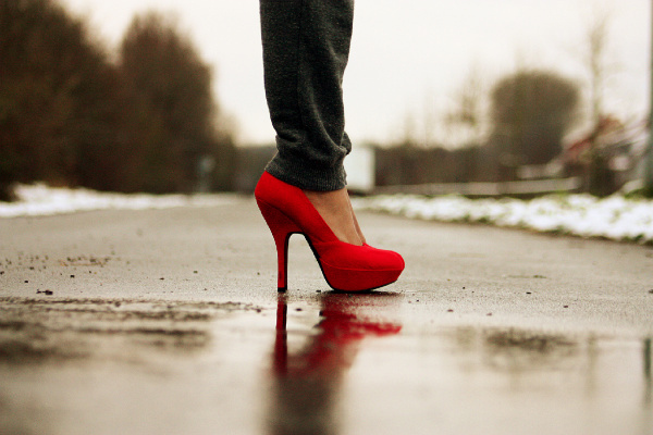 Shoes teens Fashion-girl-high-heels-pumps-red-shoes-Favim.com-95529