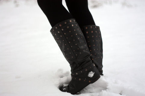 احذية شتوية روعة  Boots-photo-shoes-snow-winter-Favim.com-98438