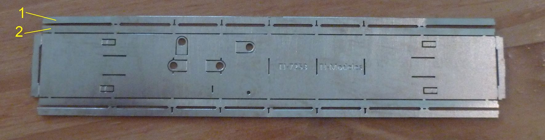 [TJ-Modeles] TJ-7253 - Fourgon métallisé Est type Dd2 (kit) - Page 3 ChassisFE