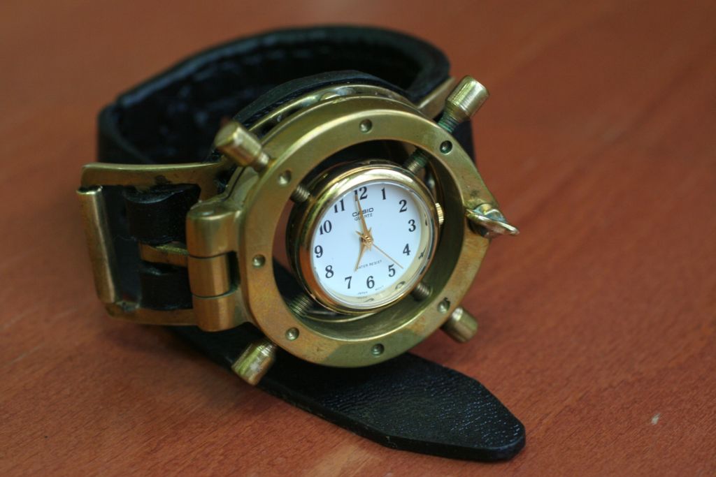 Reloj steampunk de muñeca (paso a paso) Steamwatch_3_by_gogglerman-d3i0v2g