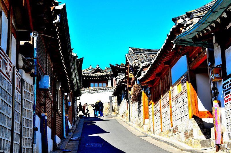 Những thông tin cần biết khi du lịch Hàn Quốc Bukchon-hanok-village-seoul-844