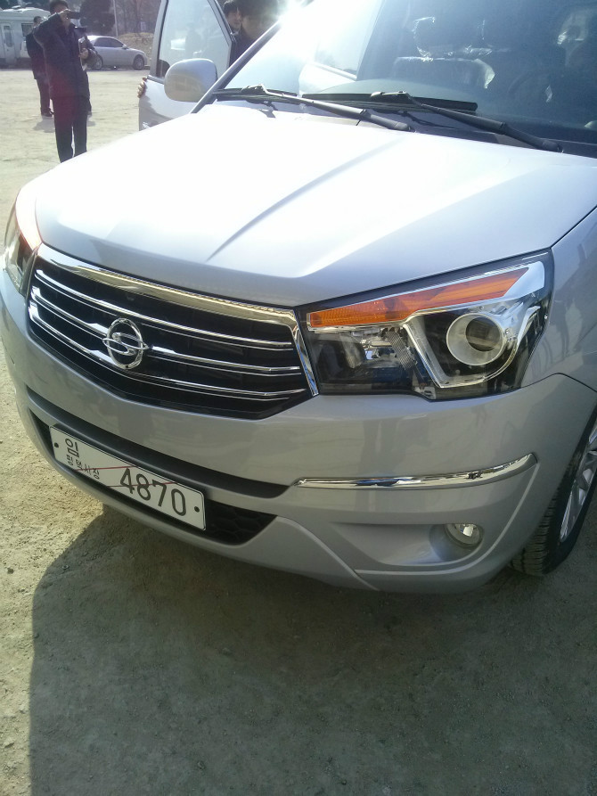 2013 - [Ssangyong] Rodius / Korando Turismo AAw51079c563a0f4