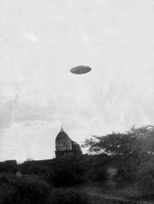 The oldest incredible UFO photos part 1 Hq5a0fbc63