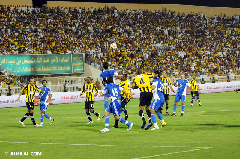 الاتحاد والاهلي الى نهائي كأس خادم الحرمين للابطال 45984396595055839814