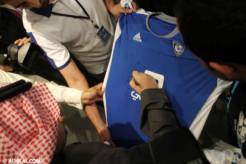 افتتاح متجر نادي الهلال بحضور الأمير عبدالرحمن بن مساعد والمهندس خالد الكاف (صور خاصة)  62141774083132940080