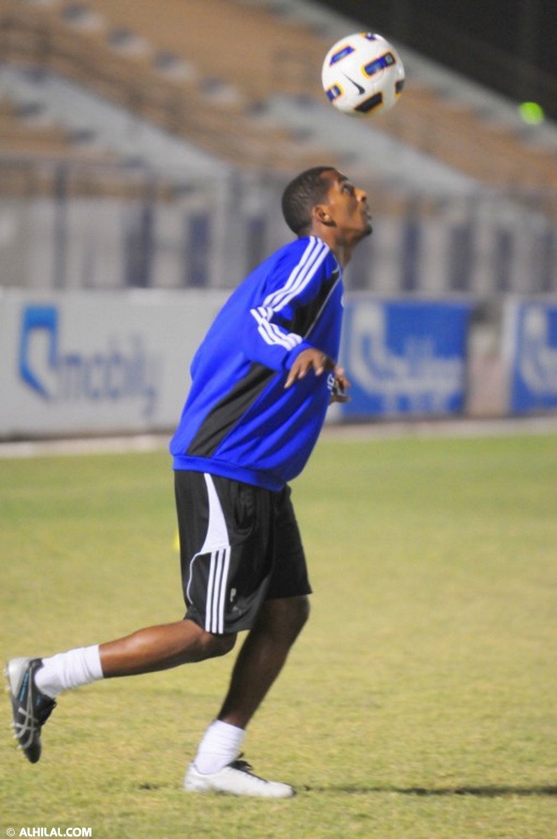 صور تدريبات نادي الهلال السعودي يوم الخميس2011/3/24 87704368173273918091