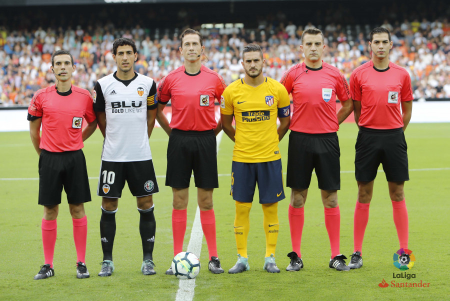 Estatura de árbitros. (Hilo de capitanes y árbitros) W_900x700_09162559valencia-atletico07