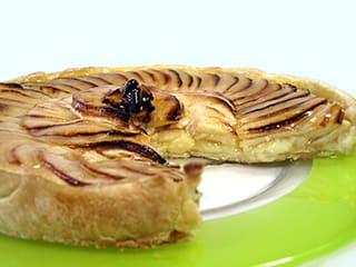 Tarte aux pommes بالصور  Tarte-pommes-320