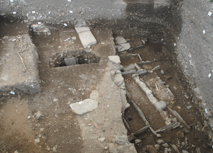 Le bastion de Saint-Antoine révèle un cimetière et une église 948490_pic_970x641