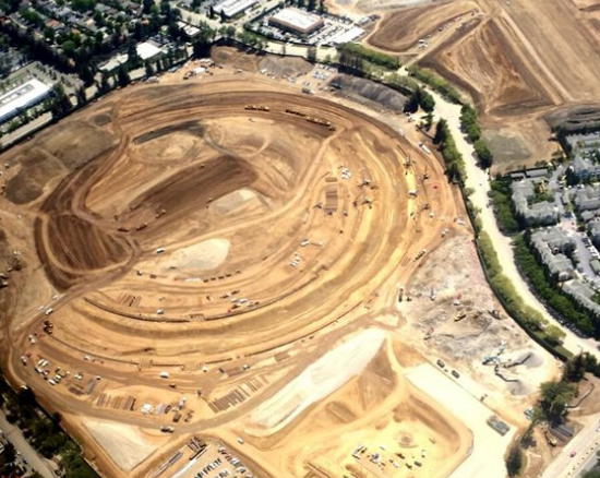 apple campus 2