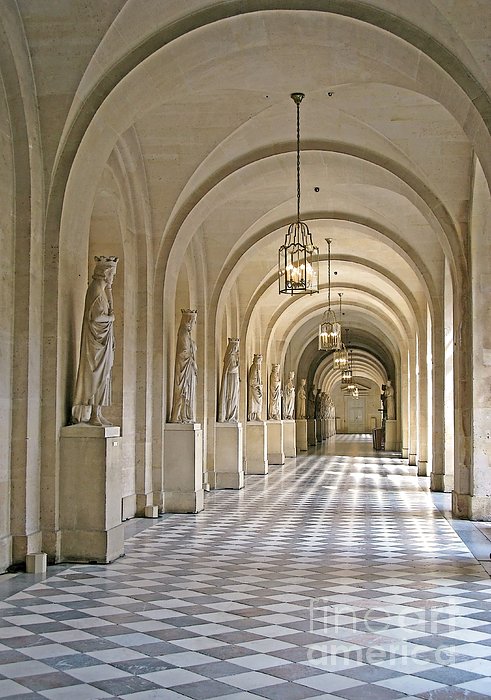Коридорите Palace-corridor-ann-horn