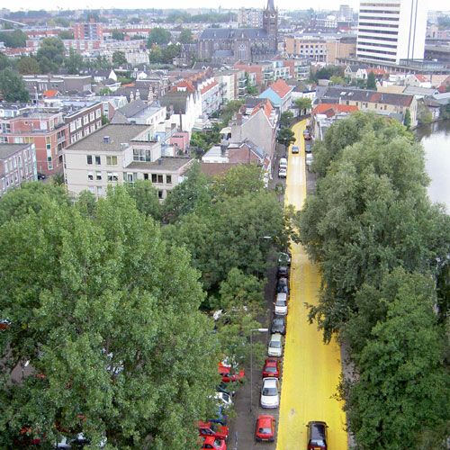 الشارع الأصفر في هولندا Yellow_street_12