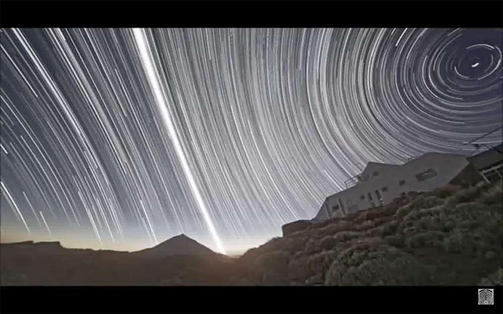 Southern Radial Star-Trails-At-The-Equator-The-Universe-Is-A-Rotating-Ball-2