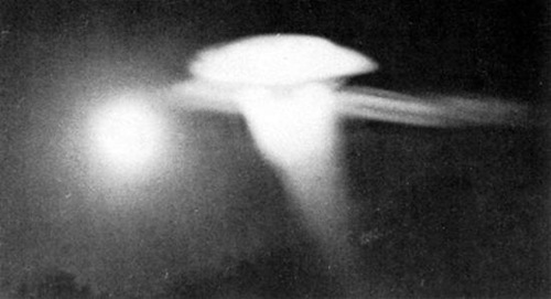 La photo que P. Klass pensait être un authentique UFO (plasma). Beaver1