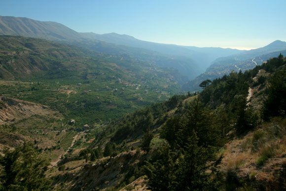 وادي قاديشا في لبنان ، صور وادي قاديشا في لبنان 2013 ، أروع المناظر الطبيعية والودية فى لبنان 2012 Hwaml.com_1338428853_851