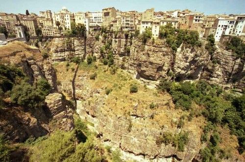 مدينة الجسور المعلقة Hwaml.com_1338928843_305