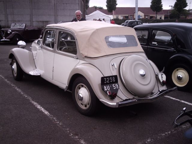 Les 75 ans de la traction avant à Arras 13.57