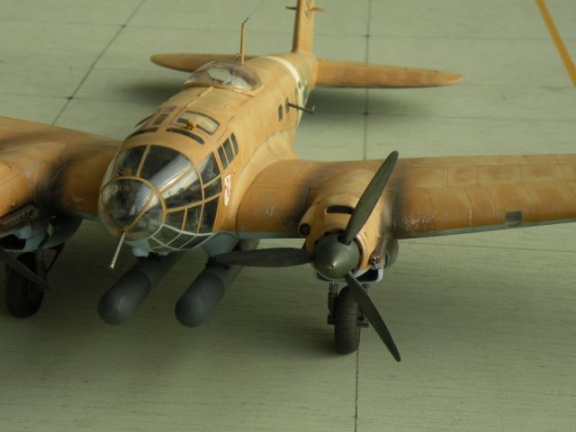 HE 111 H6  StG3   DERNA  LIBYE 1941 boite Revell 13.156