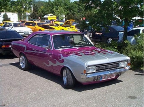 Mad customs opel