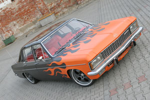 Mad customs opel