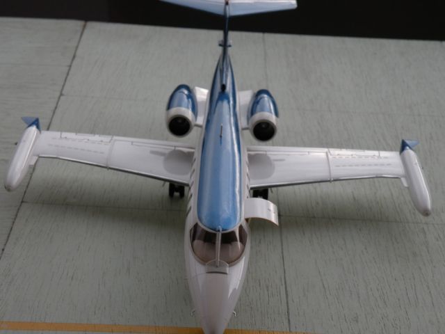 gates Learjet 35A hasegawa 1/48 02.84