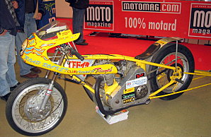 Salon moto légende à Vincenne (94) 22.19