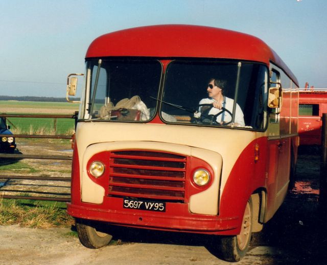 Les citroen au cinéma (et à la télé) - Page 2 30.47