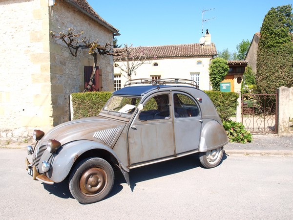 2 CV à Faux (24) 19.51