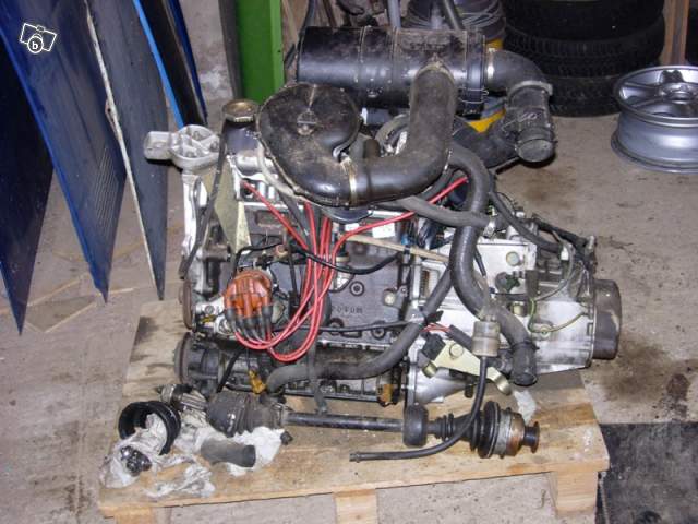 Montage d'un moteur de Peugeot 309 sur Simca 1100 26.214