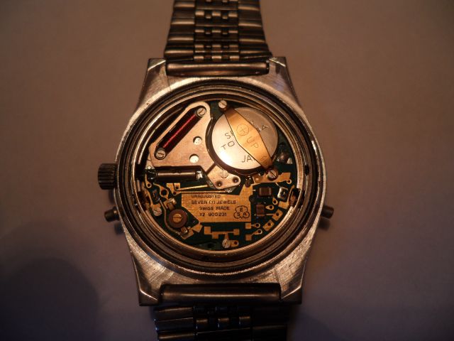 DODANE - Un post qui référence les montres de brocante... tome I - Page 22 03.128