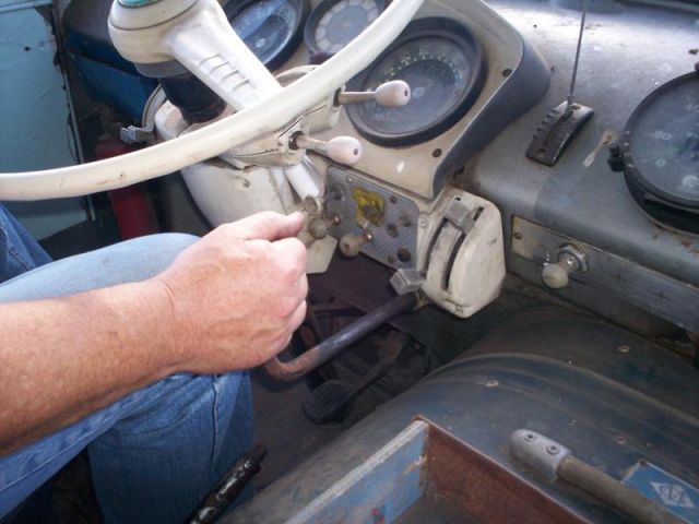 Utilitaires et poids-lourds  non Citroën ... - Page 11 02.246