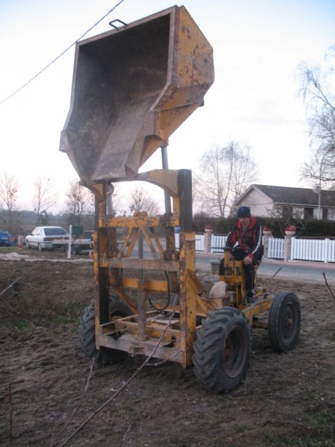 Est ce que vous connaissez ? Dumper sambron moteur Guldner 29.124