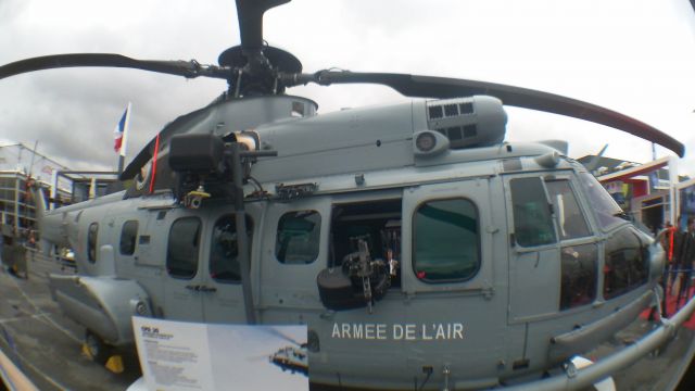 DEBRIEFING SALON DU BOURGET 2011 . 22.306