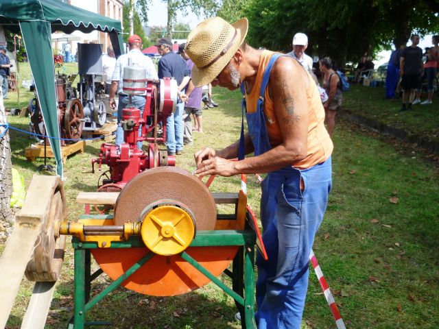 20 & 21 Aout Le Fidelaire (eure)  rencontre  de mécanique  23.43