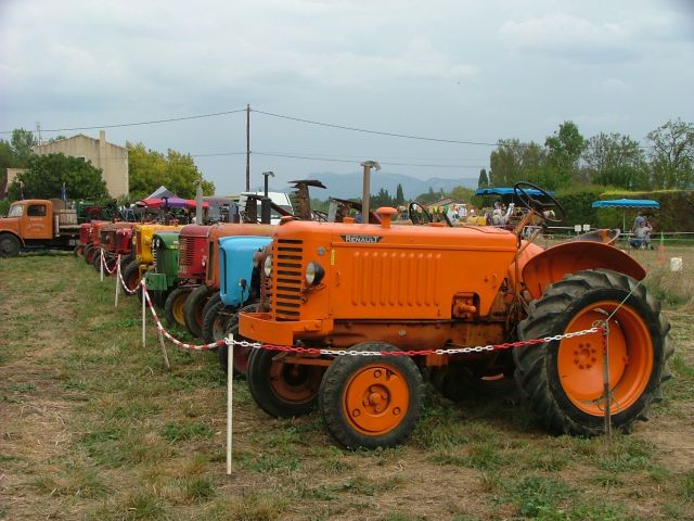 FETE DES MOISSONS 24 ET 25 SEPTEMBRE 2011 A FUVEAU  [b]13[/b 25.48