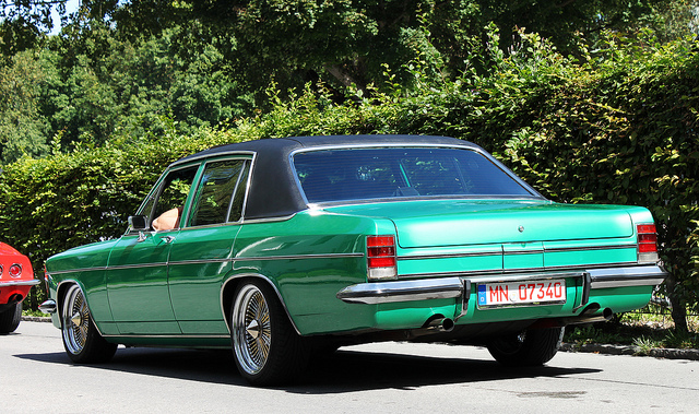 Mad customs opel