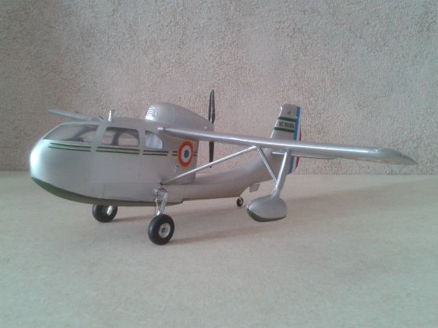 REPUBLIC RC-3 SEABEE 1/48ème. 18.102