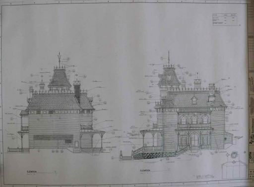 [Maquette] - BIG THUNDER MOUNTAIN - p.8 / Phantom Manor p.1 /Le Chateau D'Oreilles p.7/ 24.212