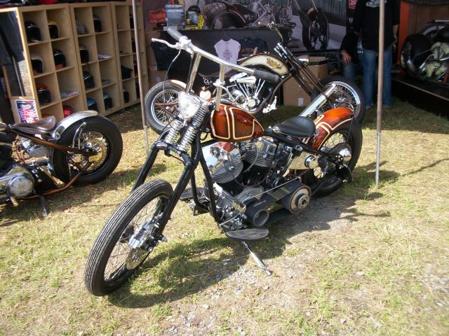 1ier EUROPEAN H0T R0D & Custom Show sur Chimay 24.185